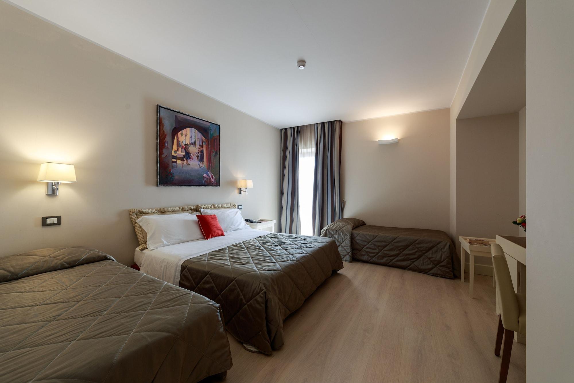 Hotel Mirasole International Gaeta Esterno foto