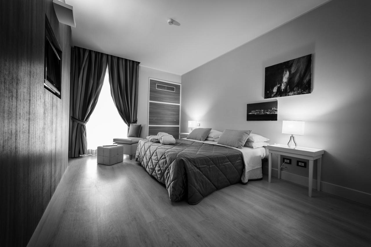 Hotel Mirasole International Gaeta Esterno foto